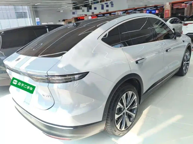 Nio EC7 — Фото автомобиля 6