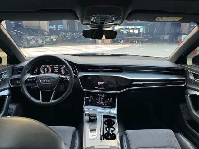 Audi A6L — Фото автомобиля 6