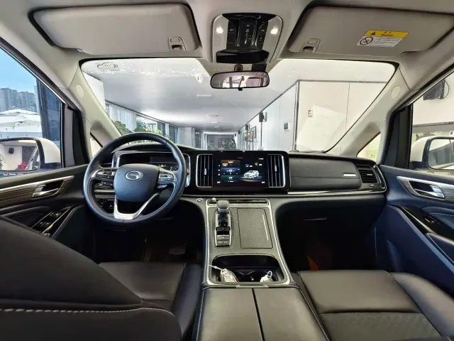 GAC Trumpchi M8 — Фото автомобиля 14