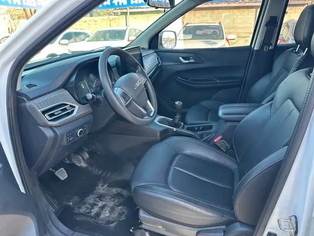 JMC Baodian — Фото автомобиля 5