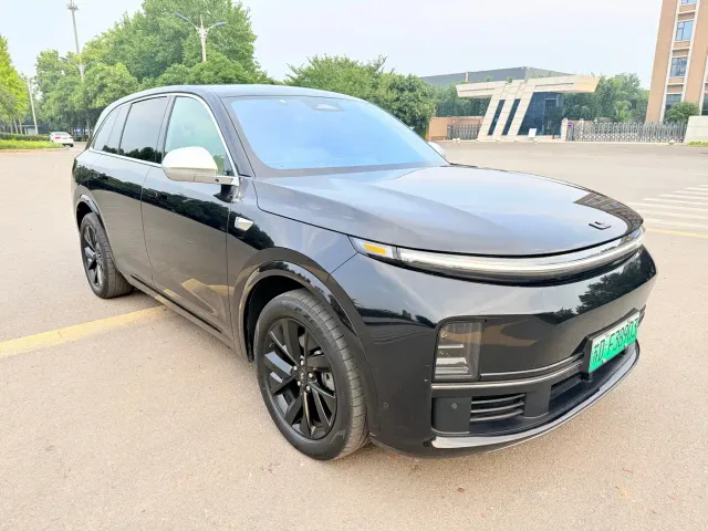 Li Auto Li Auto L7 2023 Air — Фото автомобиля 3