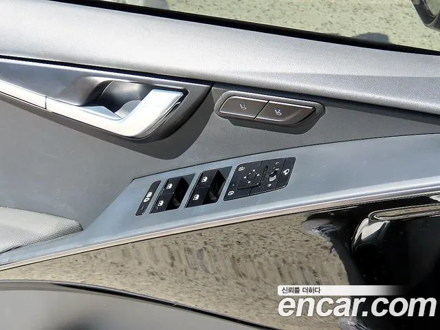Kia Niro The All New — Фото автомобиля 13