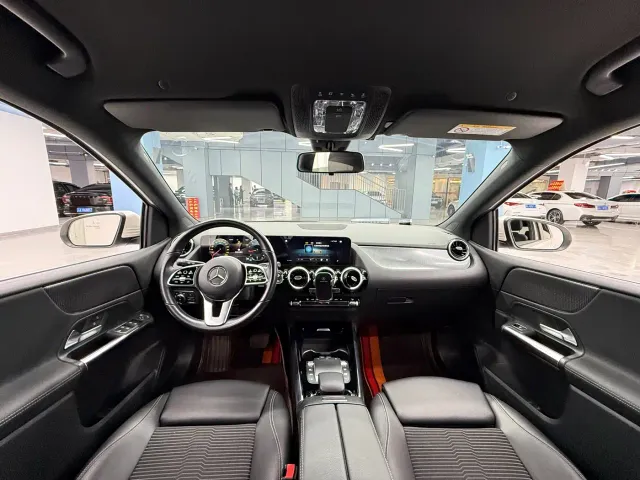 Mercedes-Benz B-Class — Фото автомобиля 21
