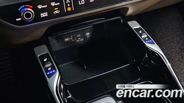Kia Sorento — Фото автомобиля 25