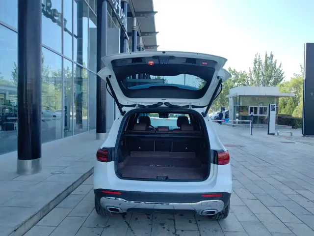 Mercedes-Benz GLB-Class — Фото автомобиля 15