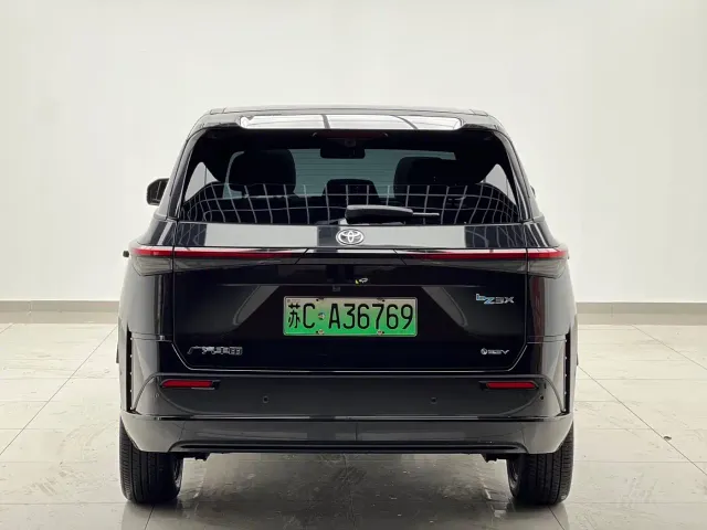 Toyota BoZhi 3X — Фото автомобиля 4