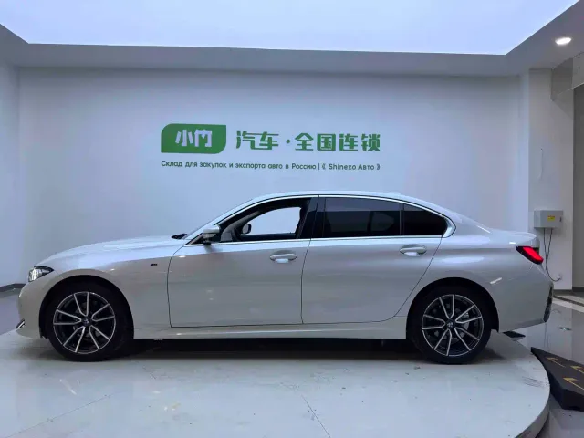 BMW 3 Series — Фото автомобиля 8