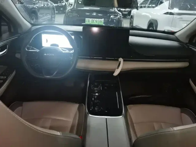 GAC Aion S Plus — Фото автомобиля 9