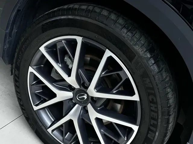 GAC Trumpchi GS8 — Фото автомобиля 10