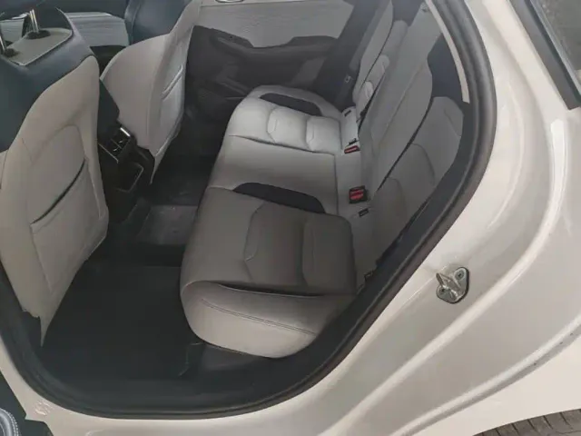 Geely Xingrui — Фото автомобиля 12