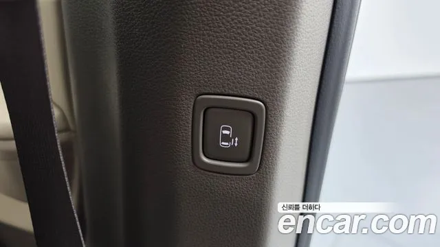 Kia Carnival 4th Gen — Фото автомобиля 25