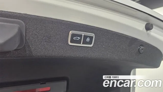 Genesis G80 Бензин 2.5 турбо 2WD — Фото автомобиля 17