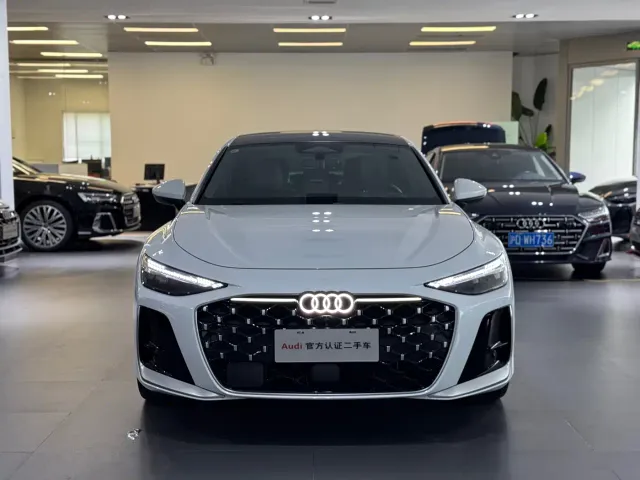 Audi A6L — Фото автомобиля 2