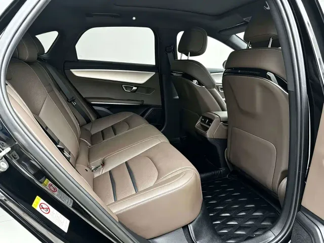 BYD Han — Фото автомобиля 6