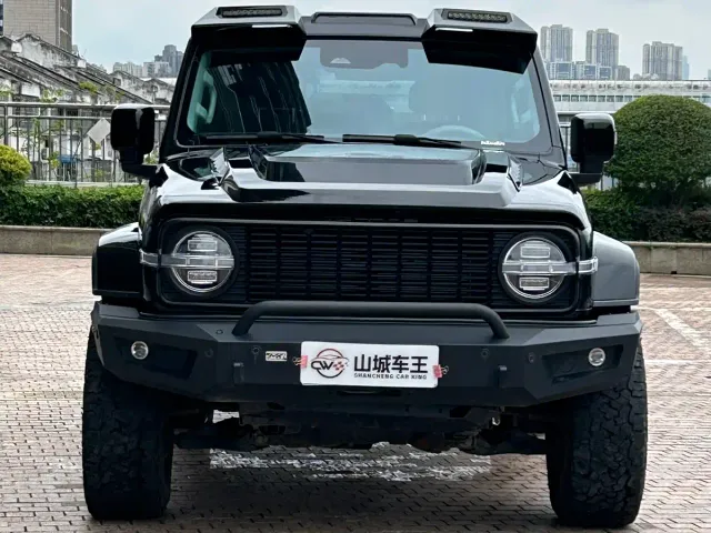 Tank Tank 300 2024 2.0T Explorer — Фото автомобиля 2
