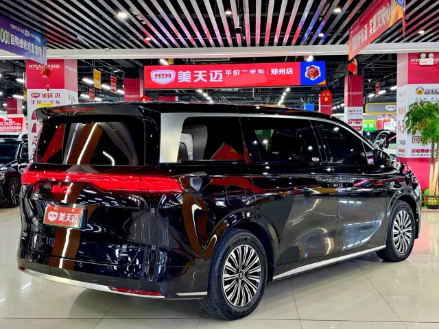 BYD Xia — Фото автомобиля 4