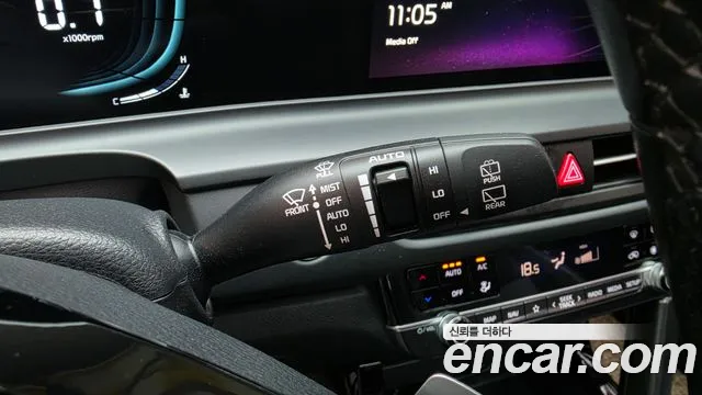 Kia Seltos New — Фото автомобиля 18
