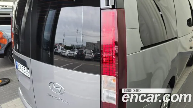 Hyundai Staria Staria — Фото автомобиля 6