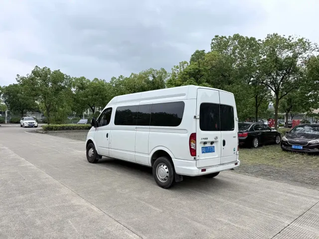 Maxus Xintu V80 — Фото автомобиля 6