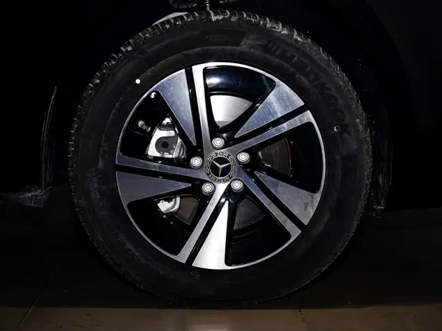 Mercedes-Benz Vito — Фото автомобиля 11