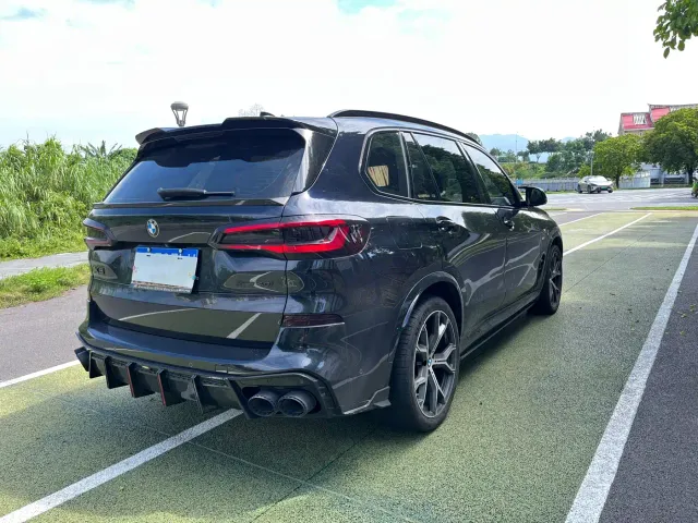 BMW X5 — Фото автомобиля 8