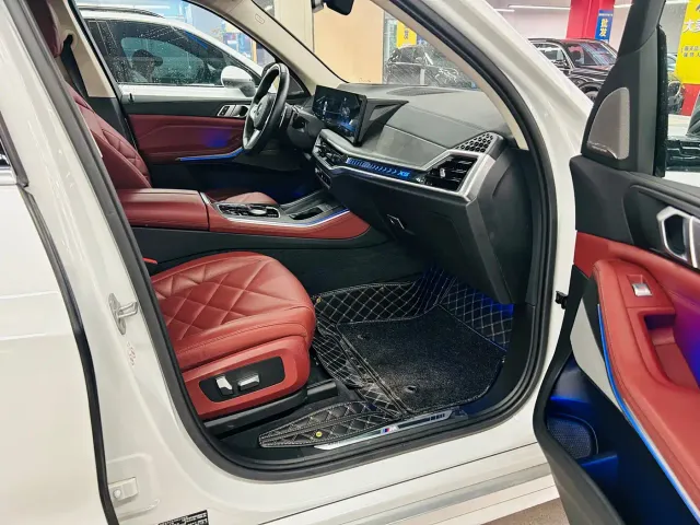 BMW X5 — Фото автомобиля 17