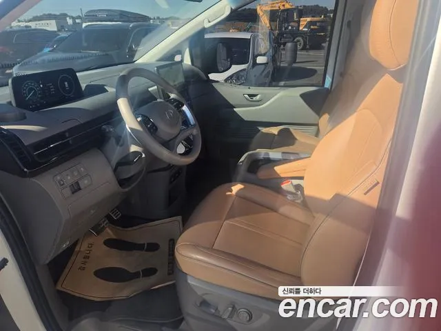 Hyundai Staria — Фото автомобиля 14