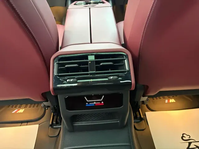 BMW 5 Series — Фото автомобиля 19
