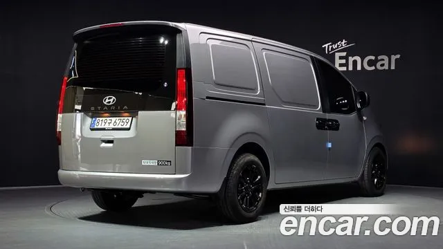 Hyundai Staria Staria Карго 3 места — Фото автомобиля 2