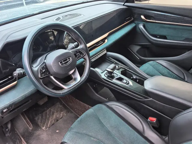 Geely Xingyue L — Фото автомобиля 15