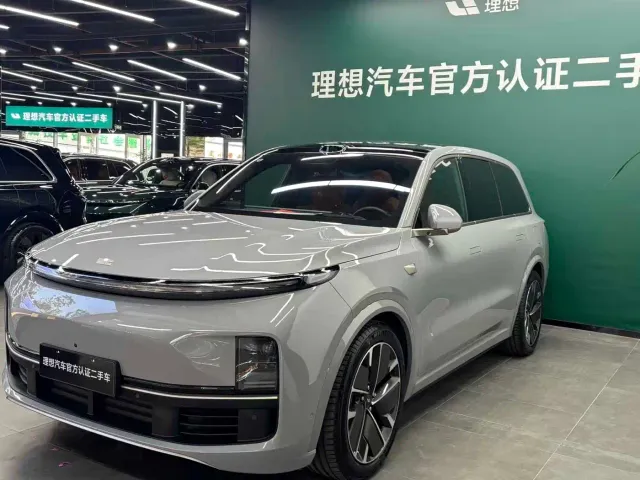 Фотография автомобиля — Li Auto L9