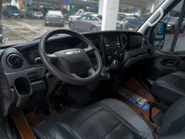 Iveco Daily — Фото автомобиля 10