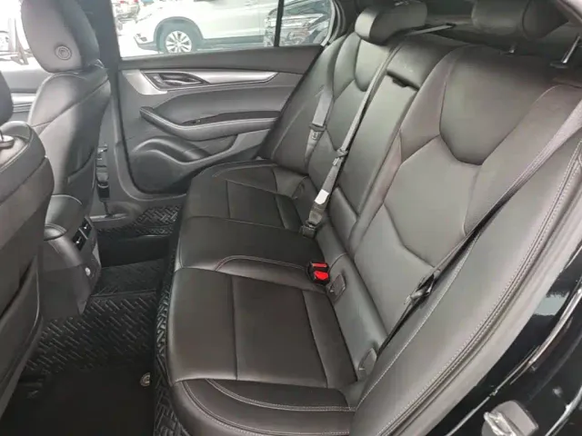Cadillac CT5 — Фото автомобиля 16