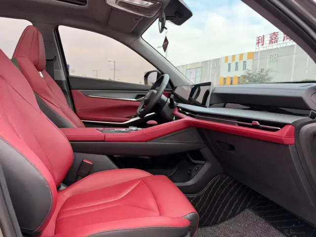 Changan CS75 Plus — Фото автомобиля 10