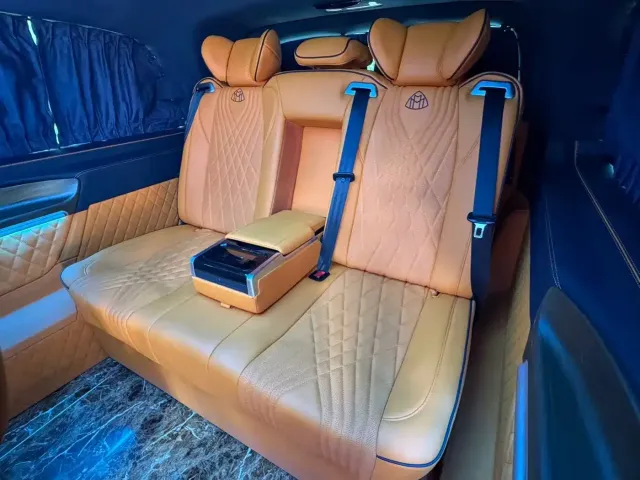 Mercedes-Benz Vito 2021 2.0T Business Edition 7-seater — Фото автомобиля 15