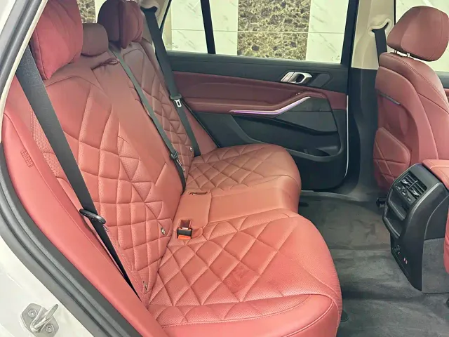 BMW X5 — Фото автомобиля 13