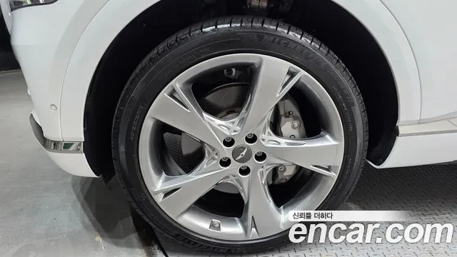 Genesis GV80 — Фото автомобиля 5