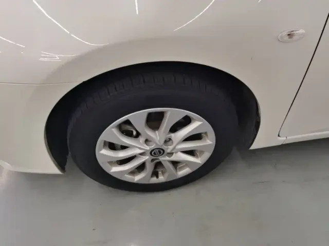 Nissan Sylphy — Фото автомобиля 22
