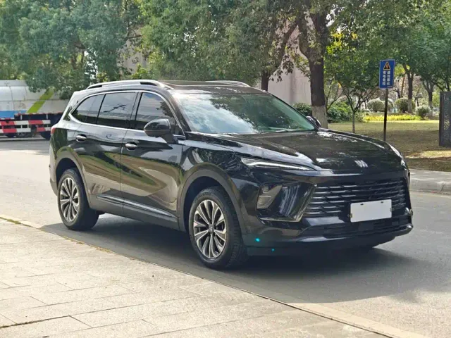 Buick Envision Plus — Фото автомобиля 4