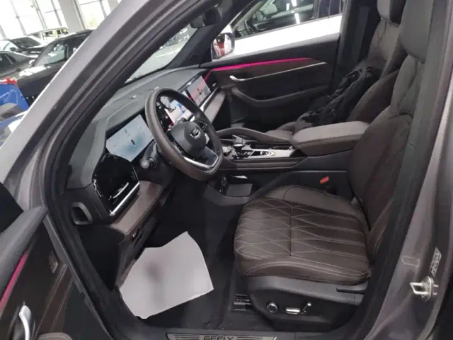 Geely Xingyue L — Фото автомобиля 14