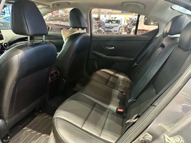 Nissan Sylphy — Фото автомобиля 8
