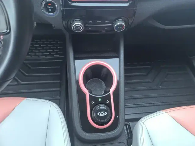 Chery eQ1 — Фото автомобиля 16