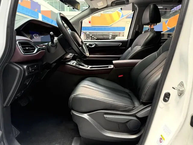 GAC Trumpchi M6 — Фото автомобиля 5