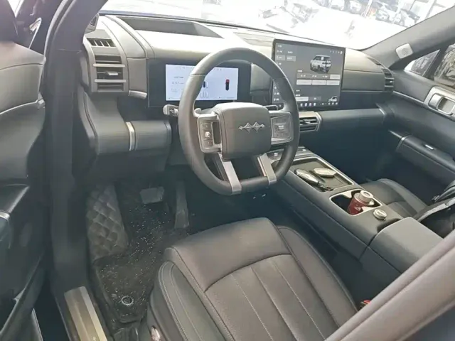 BYD FangChengBao Titanium 7 — Фото автомобиля 9