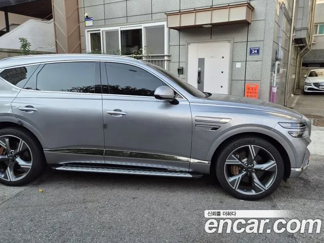 Genesis GV80 — Фото автомобиля 9