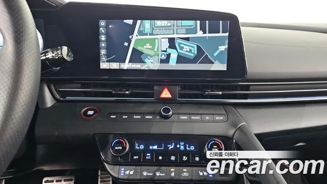 Hyundai AVANTE Новый Avante (CN7) — Фото автомобиля 12