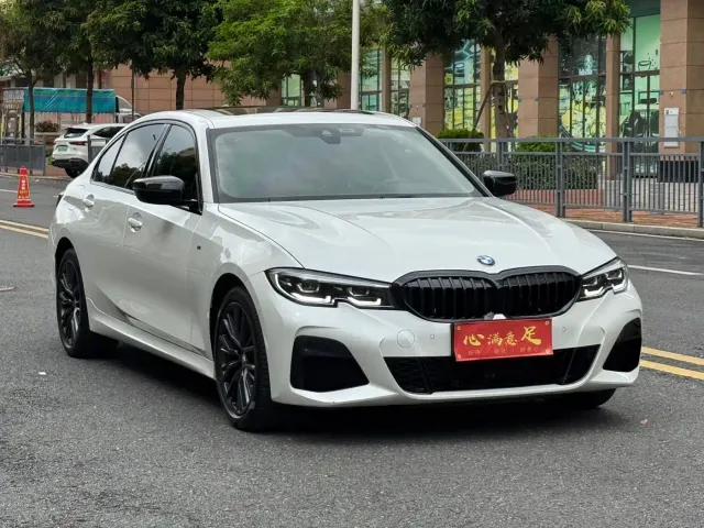 BMW 3 Series — Фото автомобиля 3