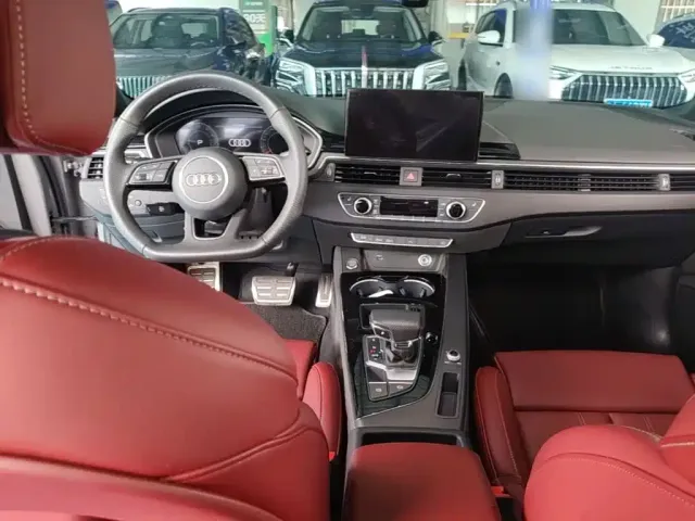Audi Audi A4L 2024 40 TFSI Luxury Dynamic — Фото автомобиля 9