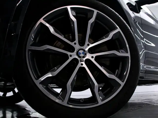 BMW X3 — Фото автомобиля 19