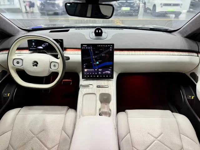 Nio ET7 — Фото автомобиля 11